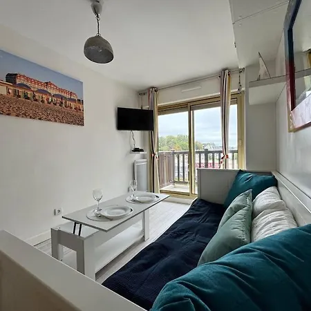 Le Trouvillais Proche Du Centre Et De La Gare Lägenhet Trouville-sur-mer